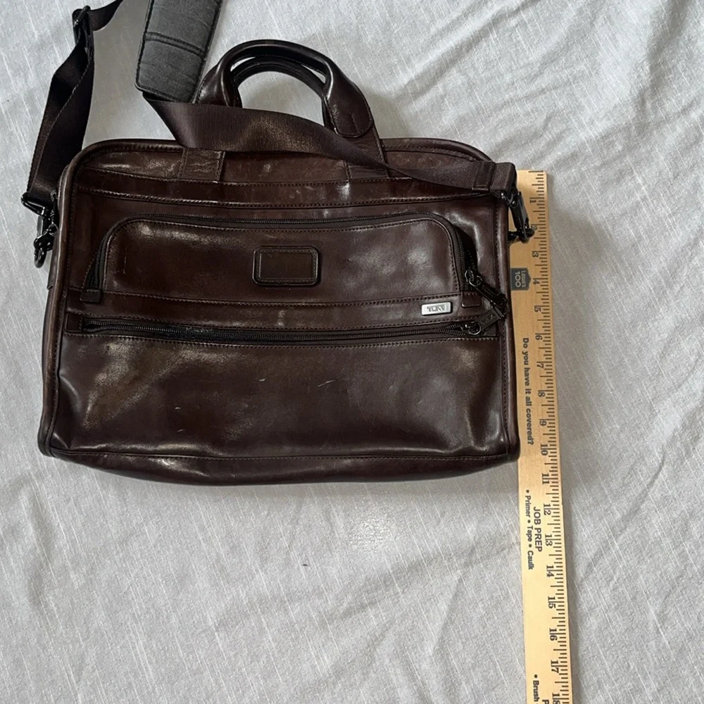 Tumi 96101BH ALPHA slim Deluxe Leather portfolio - Picture 5 of 11
